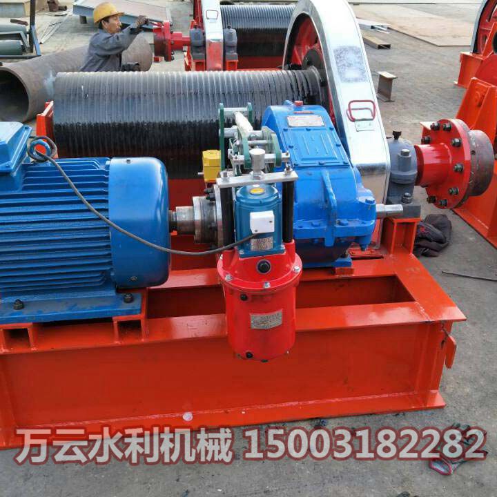 卷揚(yáng)啟閉機(jī)  