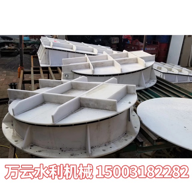 復(fù)合材料拍門 (1)