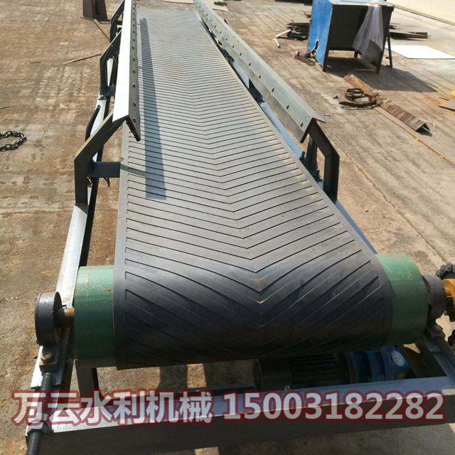 清污機(jī)輸送機(jī)  