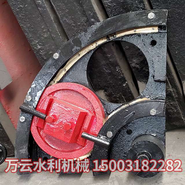 轉(zhuǎn)動(dòng)閘門 (4)