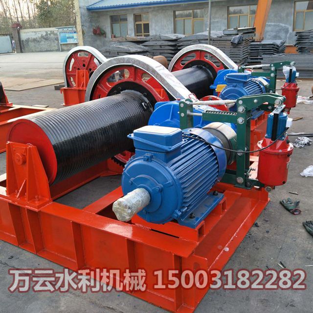 卷?yè)P(yáng)啟閉機(jī)  