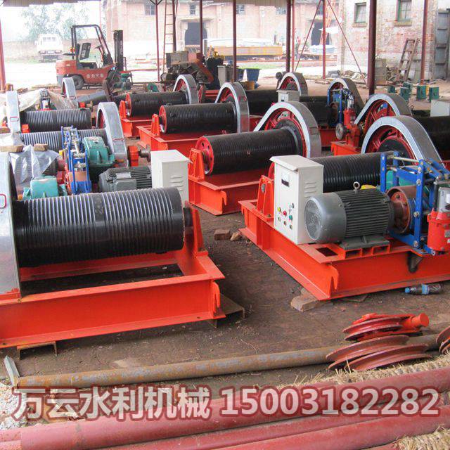 卷?yè)P(yáng)啟閉機(jī)  
